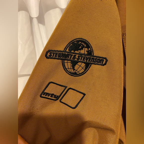 Large Beige Waterproof Carhartt Jacket - Picture 3 of 6